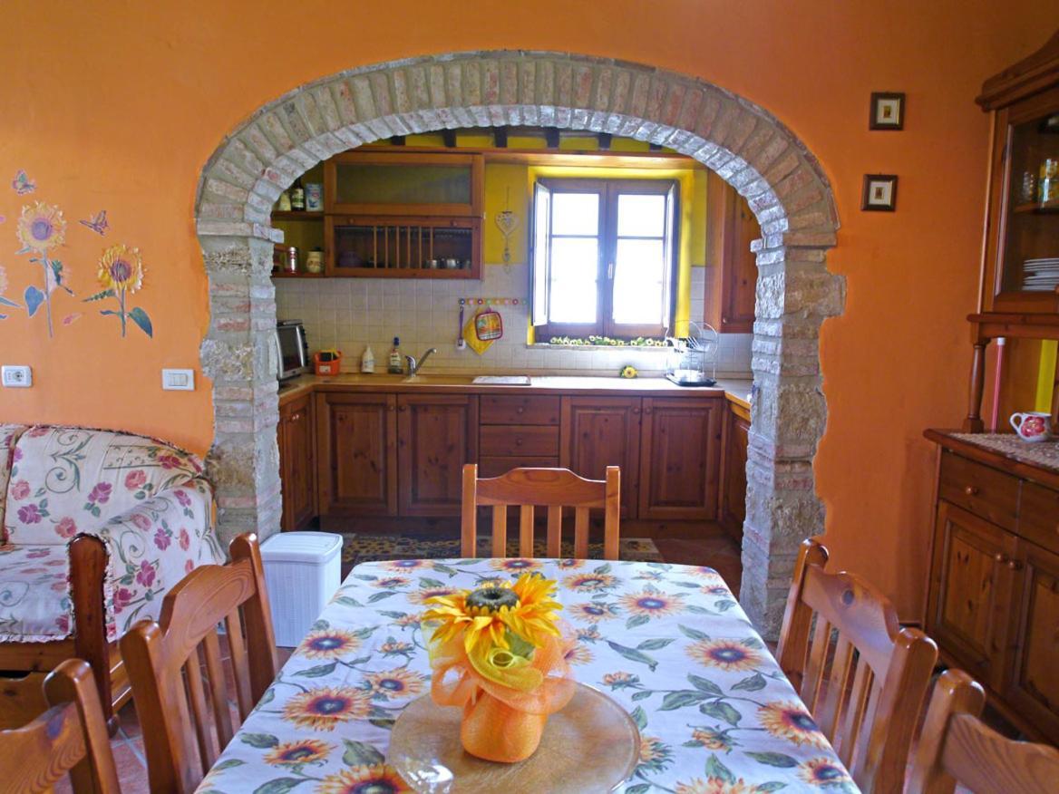Casa Country House Girasole Vakantie Huis-Wakacje Huis Ашяно Екстер'єр фото