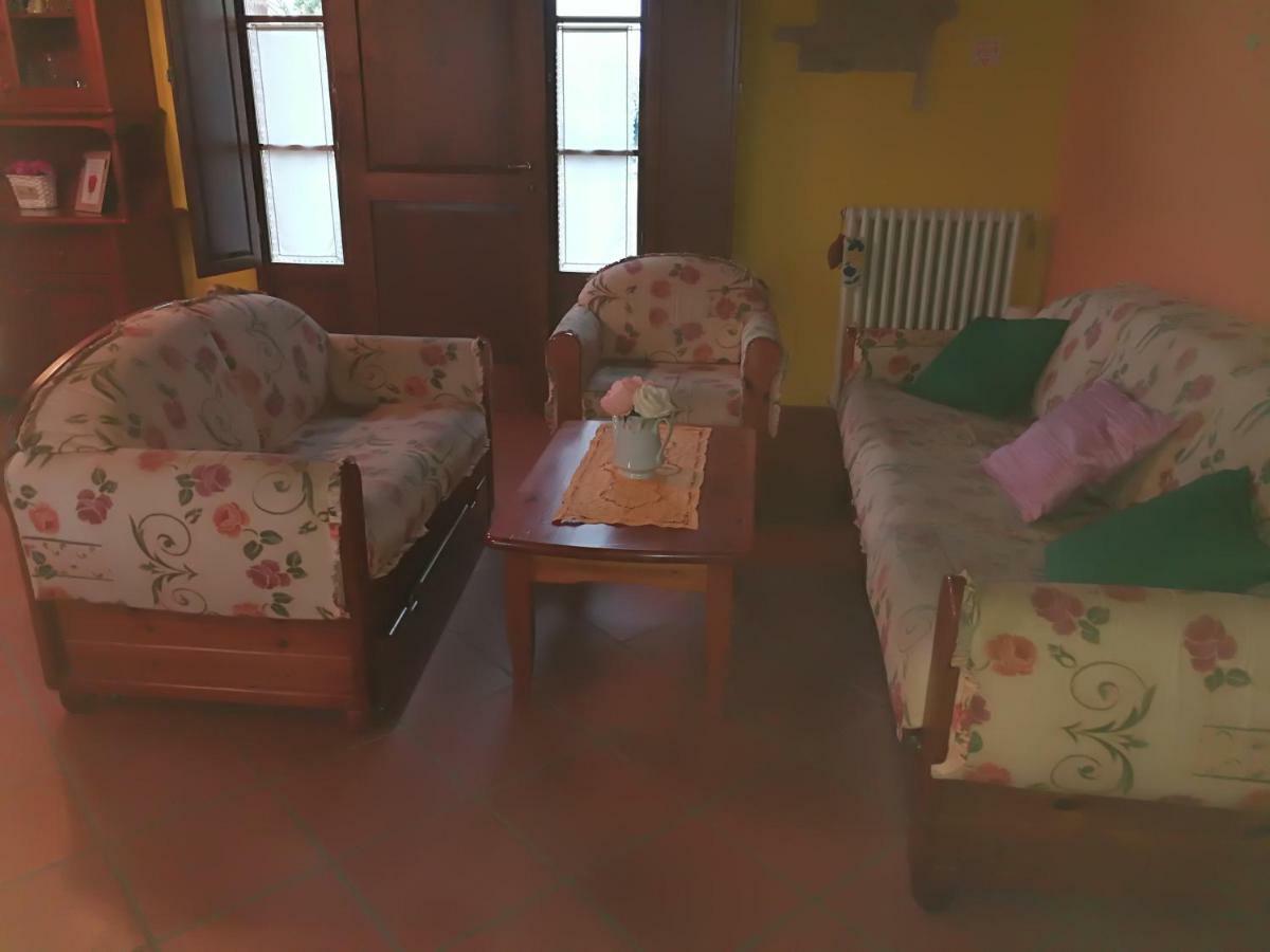 Casa Country House Girasole Vakantie Huis-Wakacje Huis Ашяно Екстер'єр фото
